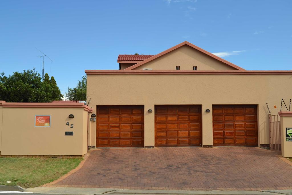 Augustavilla St.Pio'S Guest House Edenvale Exterior photo
